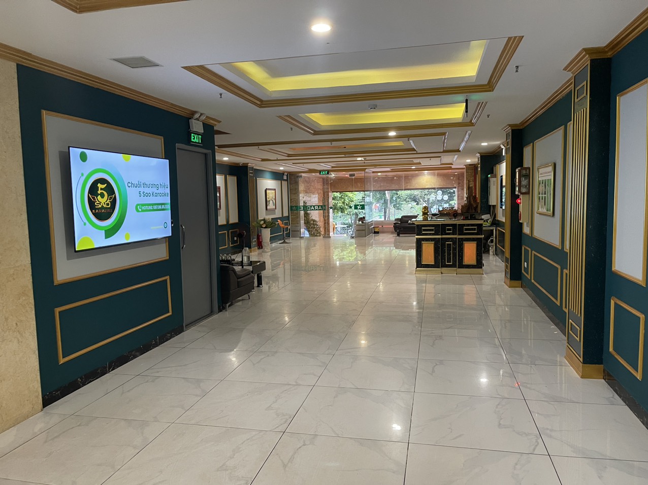 5 SAO TUYỂN DỤNG PHỤC VỤ, BẢO VỆ - CƠ SỞ 645 TÂN MAI